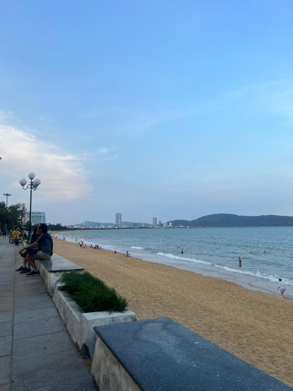 Flc Sea Tower Quy Nhon_Can Ho Du Lich 5 Sao_Cach Bien 40M + Ho Boi Exterior photo